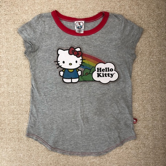 Gray & rainbow Hello Kitty Girls’ t-shirt - Picture 6 of 6